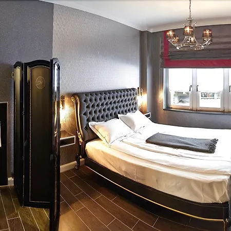 Humboldt1 Palais-hotel & Bar 4*